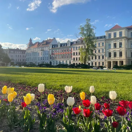 Suedstadt-perle - Haus Mit 3 Zimmern, Kueche Und Garten Lejlighed *