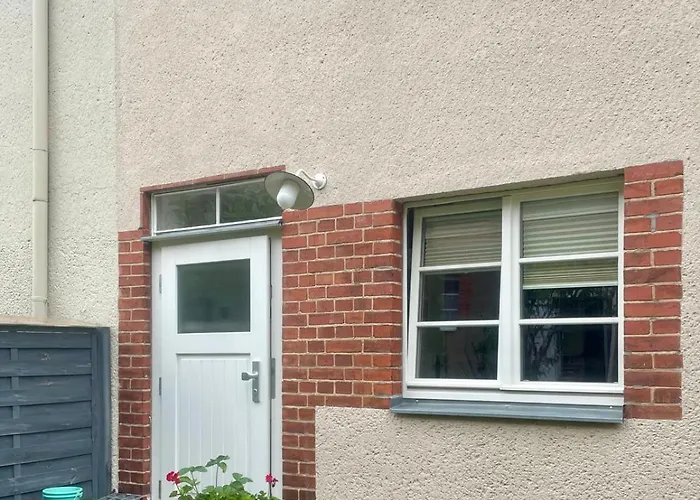 Suedstadt-perle - Haus Mit 3 Zimmern, Kueche Und Garten