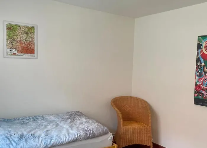 아파트 Suedstadt-perle - Haus Mit 3 Zimmern, Kueche Und Garten *